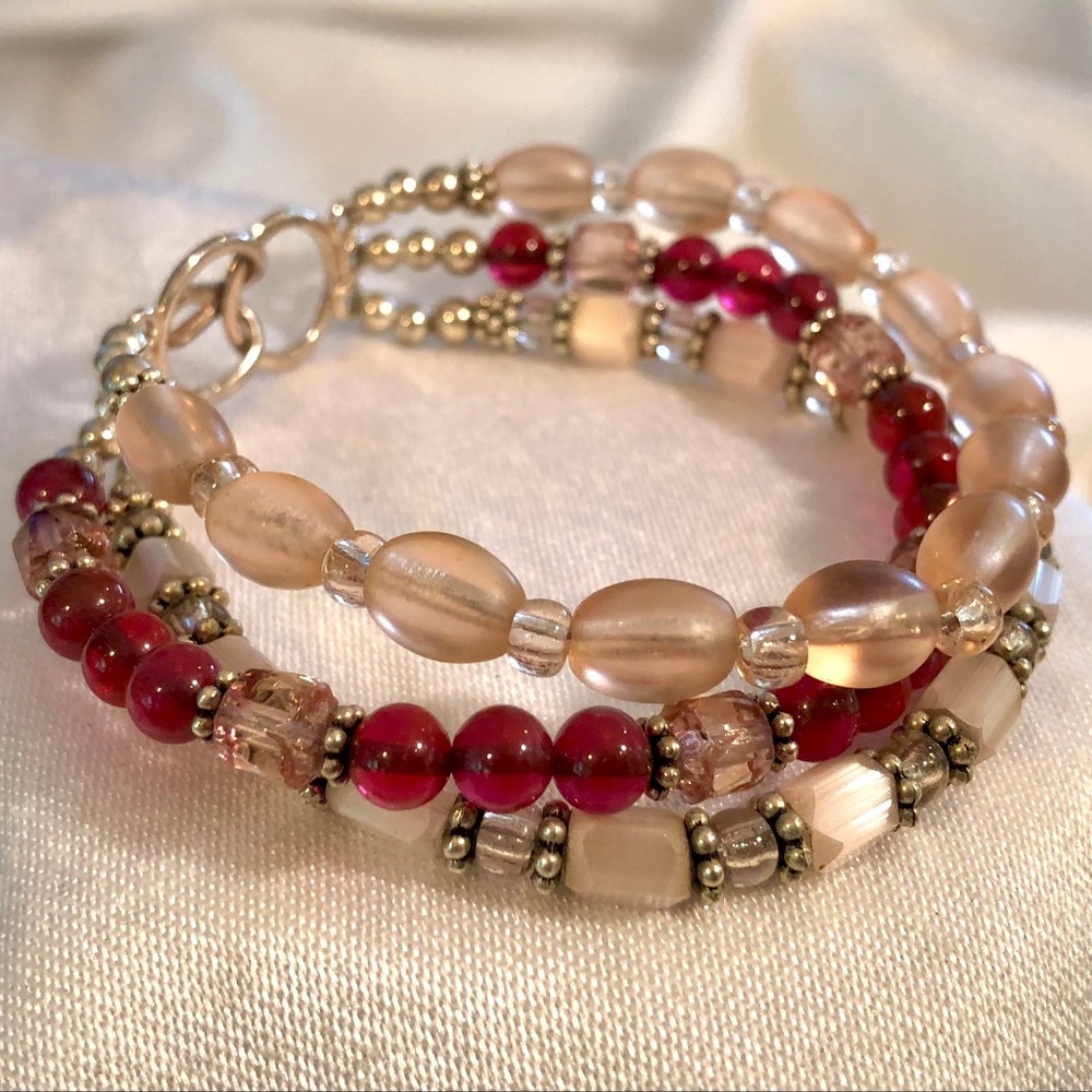 Handmade 3-Strand Pale Pinks/Deep Pinks Glass Beaded Bracelet